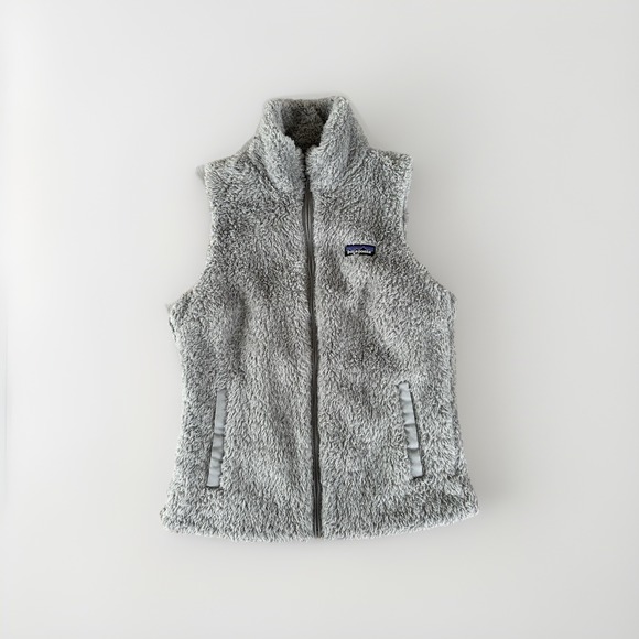 Patagonia Women's Los Gatos Fleece Vest Size M Gray Full Zip Fuzzy Warm Pockets - Picture 1 of 9